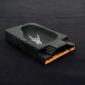 Mini Skatepark Ashtray / Ring Bowl