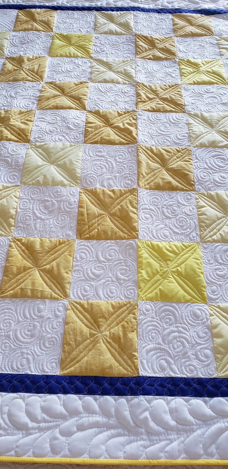 Yellow Patchwork Gold Quilt Bright Quilt White and Yellow - Etsy