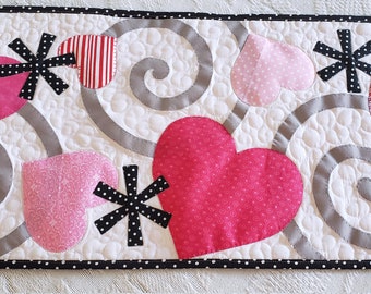 Valentine's Day Table Runner - Free Shipping - Taking Orders for 2022 only