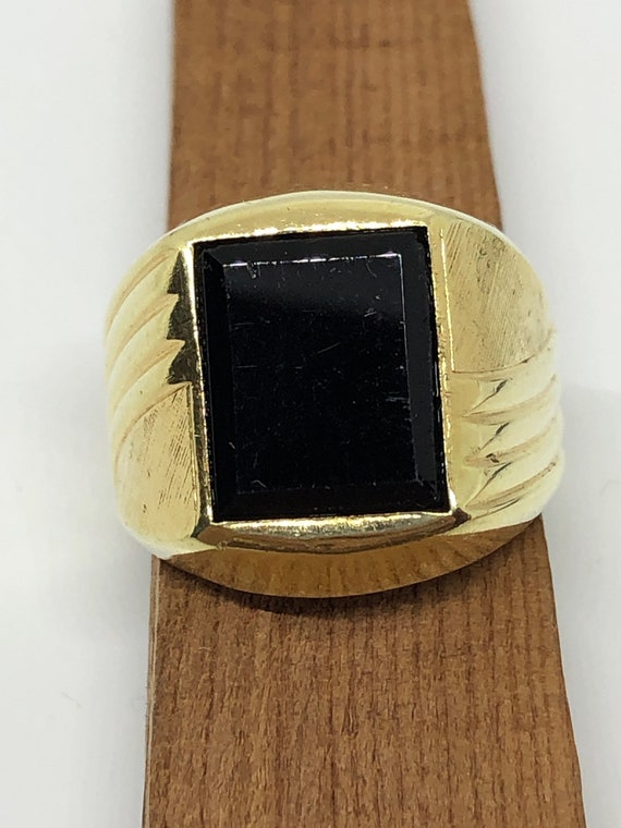 Black onyx ring, size 7 1/2, 18kt HGE, gold clad,… - image 1
