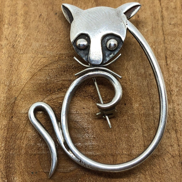 Antique Cat Pin, Brooch. Raccoon? Forest Creature. Sterling, 925, Hecho en Mexico.