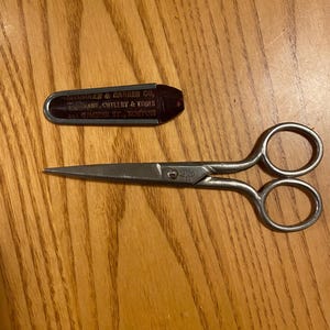 Scissors by Jasonwith original sheath, USA, advertising memorabilia,chandler & barber