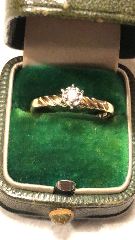Diamond engagement ring, 14 kt yellow gold, brand 