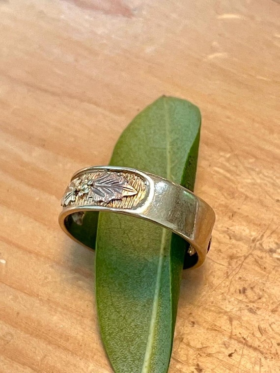 VINTAGE DESIGNER WHITING & DAVIS LARGE BLACK ONYX SILVER