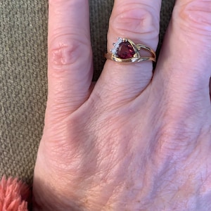 Brass, ring, gold plated, ring,  birthstone sample ,garnet synthetic,diamond synthetic,trillion cut ,NOS