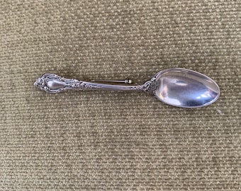 Spoon , pin, brooch, vintage, sterling silver, 925, floral, Lunt silversmith,eloquence pattern