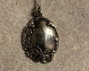 Lunt silversmith, greenfield mass, pendant,necklace, art noveau pendant, sterling silver, vintage.
