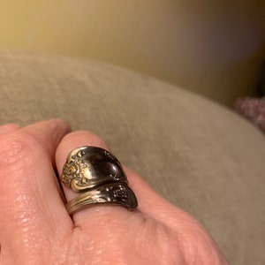Spoon ring, William A Rogers,Oneida. Vintage, silver plate , size 7, adjustable size
