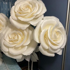 Giant Roses. Big White Roses. Wedding Luxury Decor. Big Foam Flower. 70 cm Rose. Babyshower Flower Decor. Large Pink Flower. Oversized Rose