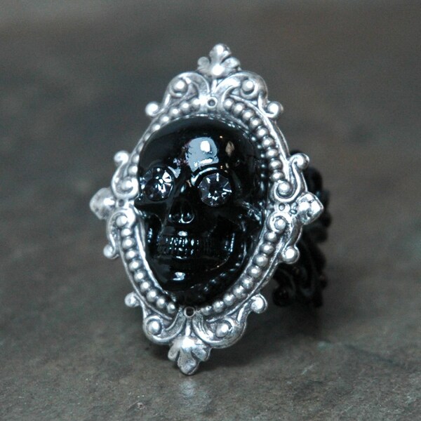 Gothic Black Skull Ring