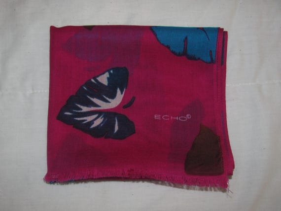 Vintage Echo Wool Scarf/Shawl - Rectangular Pink … - image 10