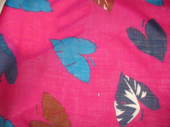 Vintage Echo Wool Scarf/Shawl - Rectangular Pink … - image 7
