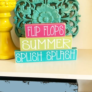 Flip Flop Decor, Summer Mantle Decor, Summer Decor