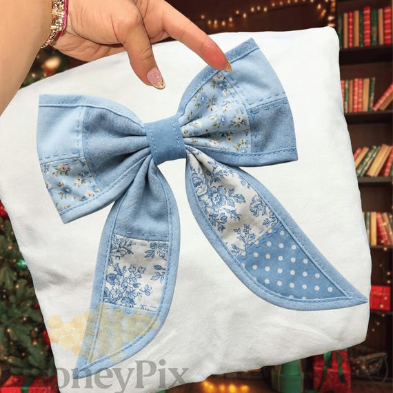 Faux Blue Toile Patchwork Bow Png, Cottagecore Quilt Bow Png, Vintage Fabric Ribbon Png, Floral Faux Patchwork Design Png