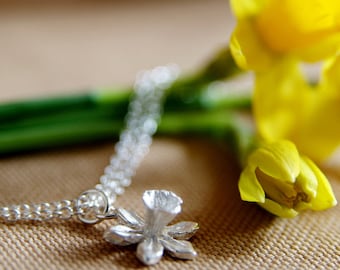 Silver Daffodil Bracelet | Spring Flower Jewellery