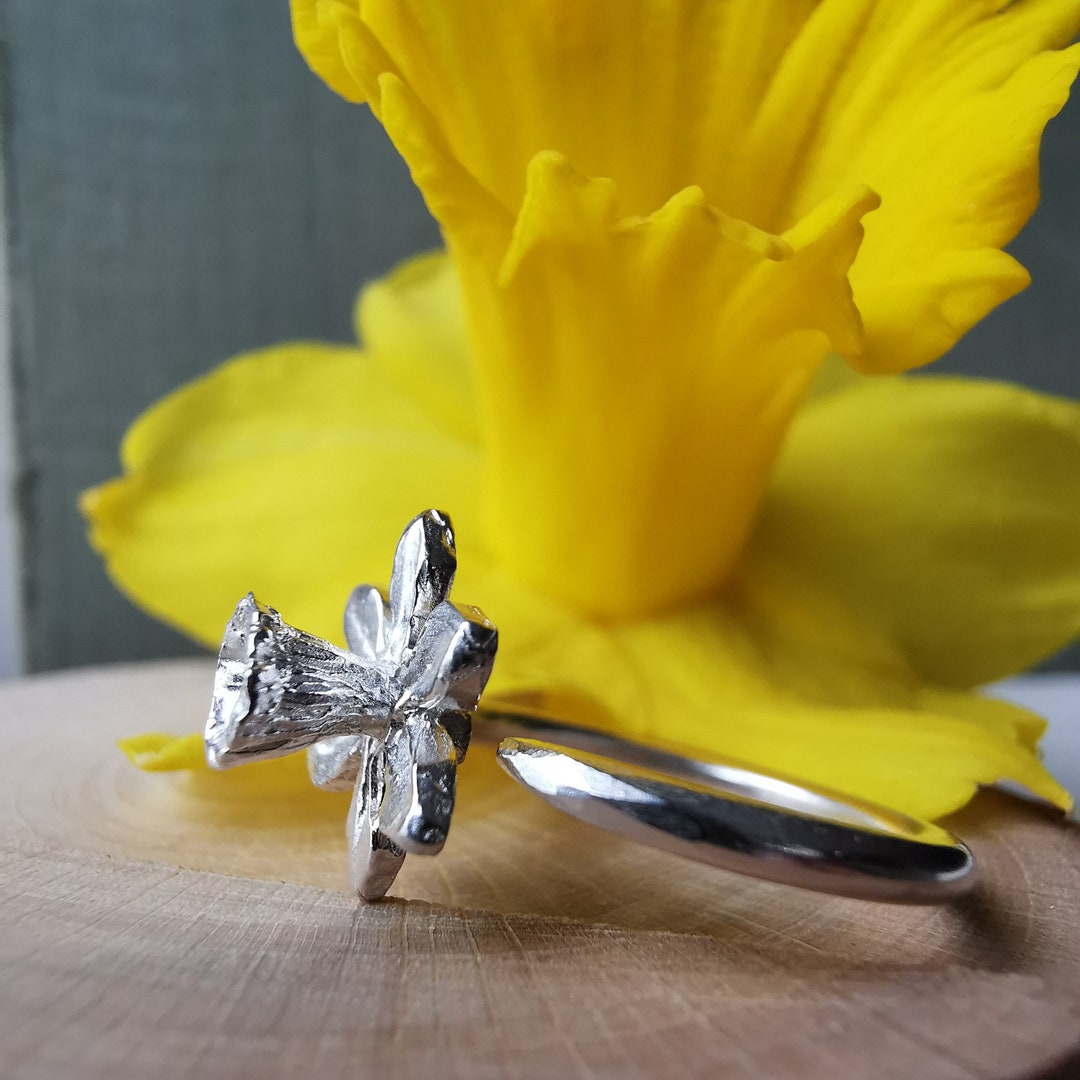 Daffodil Ring Sterling Silver Handmade Flower Ring Spring Jewellery