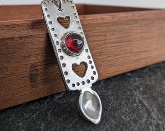 Love Spoon Necklace - Handmade Welsh Lovespoon pendant - Gift for Valentine - Love Heart