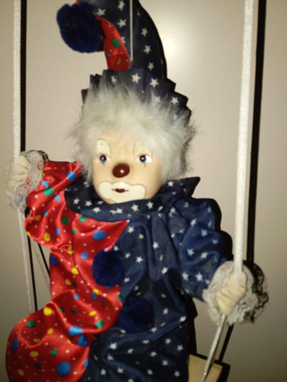 mimi the clown /シルクスクリーン Vintage Handpainted ''swinging CLOWN/JESTER'' Harlequin/doll