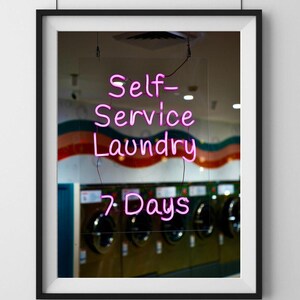 Wall Art Fotodruck | Self Service Wäsche | Leuchtreklame