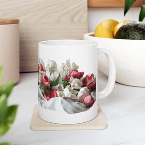 Floral Ceramic Mug, Beautiful Flower Design, Perfect for Gifts, Tea Lovers, Home Decor, Mother's Day, Coffee Enthusiasts