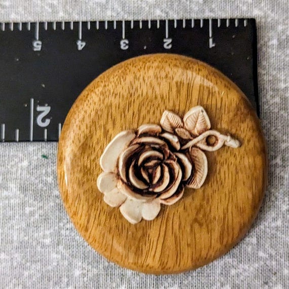 Vintage Myrtlewood From Oregon Carved Wood Rose Flower Brooch