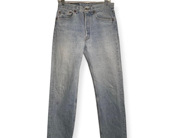 VINTAGE jaren 90 Levi's | 31W 30L | 5-pocket denim jeans met lichte wassing 501 knoopgulp