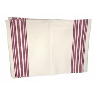 Puede incluir: Paño de cocina color crema con rayas verticales burdeos en los bordes. La toalla está doblada por la mitad, mostrando un diseño limpio y sencillo. La tela parece ser de fibra natural, adecuada para secar platos o como acento decorativo.