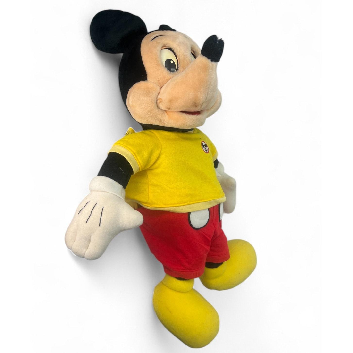 VINTAGE Disney Talking Mickey Mouse Doll Cassette Player Club