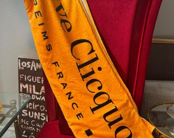 Veuve Orange Inspired Plush Throw Blanket Iconic Orange Champagne Fleece Blanket Luxury Home Decor Reims France Soft Champagne Gift