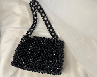 Black Honeycomb Bag Bead - 10mm Beads, Stylish and Elegant Handbag