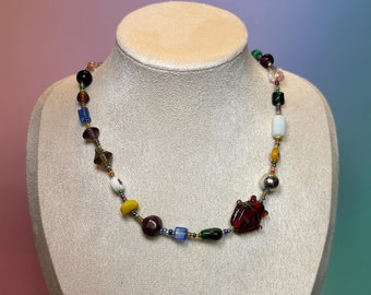 Multicolor beaded necklace