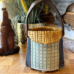 Podpisany przez Sue Baldwin Studio Pottery Vessel-Washington Artist Handmade