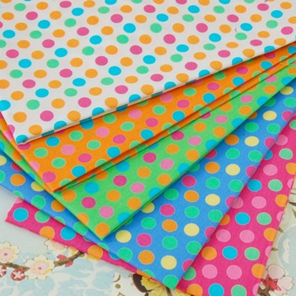 Quilts 5 Fat Quarter Fabric Bundle Pastel Big Polka Dot Cotton Load of Colors