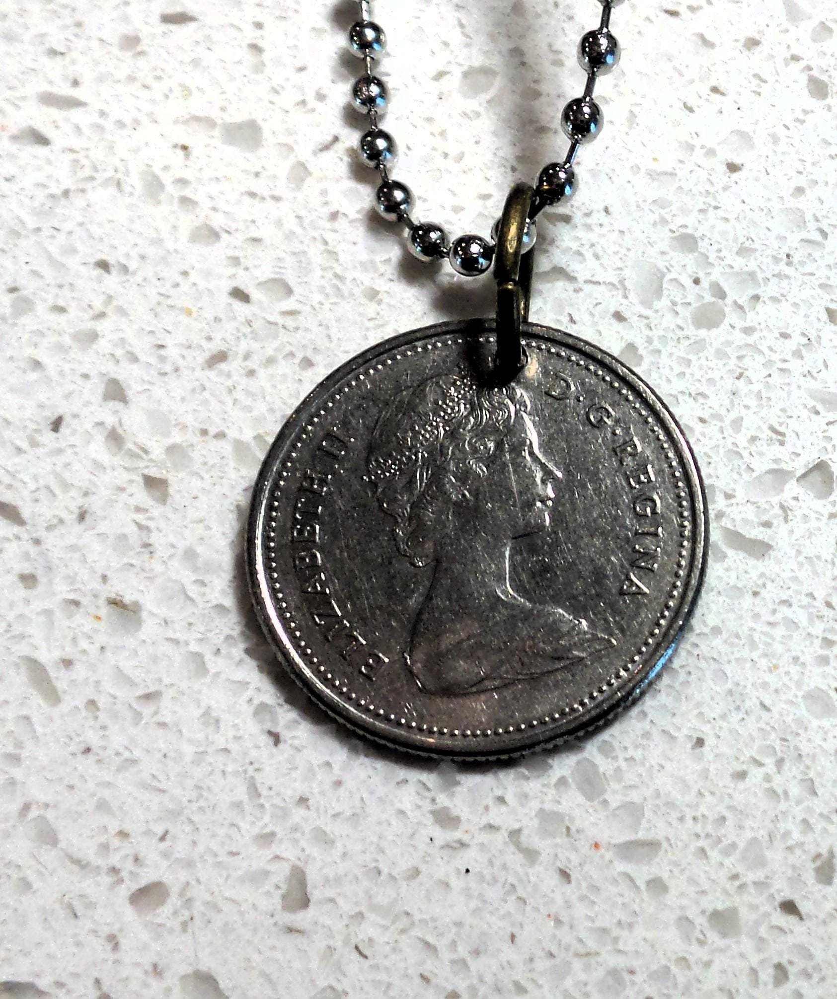 カナダ　25セント銀貨　1981年　トナカイ カナダ 25セント銀貨 1981年 トナカイ 1968年 カナダ 25セント