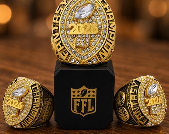 Anillo de campeonato de Fantasy Football Gold 2026 + Caja de exhibición FFL Premium GRATIS