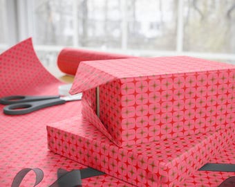 Red Geometric Star Pattern Wrapping Paper | Repeating Holiday Print