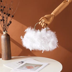 White Ostrich Feather Purse | Fluffy Wedding Clutch Bag | Real Feather Handbag | Vintage Bridal Purse | Handmade Statement Bag