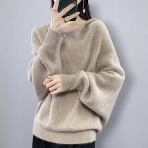 Modern Chic Merino Wool Hooded Pullover, Relaxed Fit Wool Hooded Jumper, Luxury Fashion Wool Jumper, Elegant Soft Knitwear Top Pullover
