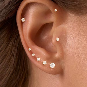 Petit clou rond en labret Cz en titane 18 g/16 g • Boucle d'oreille à épingles à l'arrière • Conque hélicoïdale Tragus • Clou de nez • Cartilage • Cadeau pour elle