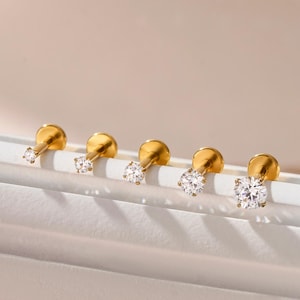 18G / 16G Titan winziger runder Cz Labret Bolzen • Push Pin Ohrring mit flacher Rückseite • Tragus Helix Conch Bolzen • Nasenstecker • Knorpel • Geschenk für sie