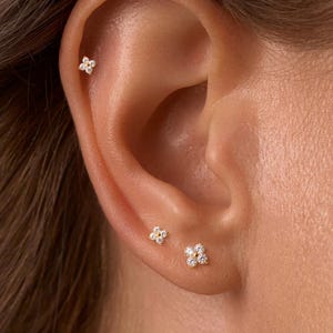16G Four-Petal Flower Stud Earrings • Tiny Stud Earrings • Flat Back Earring • Tragus Stud • Helix Conch Stud • Cartilage • Gife For Her
