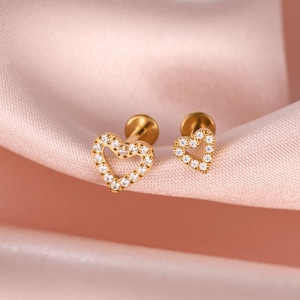 16G hübsches Sweetheart Ohrstecker • Innengewinde • Flacher Ohrring • Tragus Ohrstecker • Helix Muschel Ohrstecker • Knorpel Ohrstecker • Nasen Ohrstecker