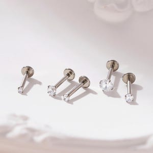 18G/16G Titanium Tiny Round Cz Labret Stud • Push Pin Flat Back Earring • Tragus Helix Conch Stud • Nose Stud • Cartilage • Gife For Her