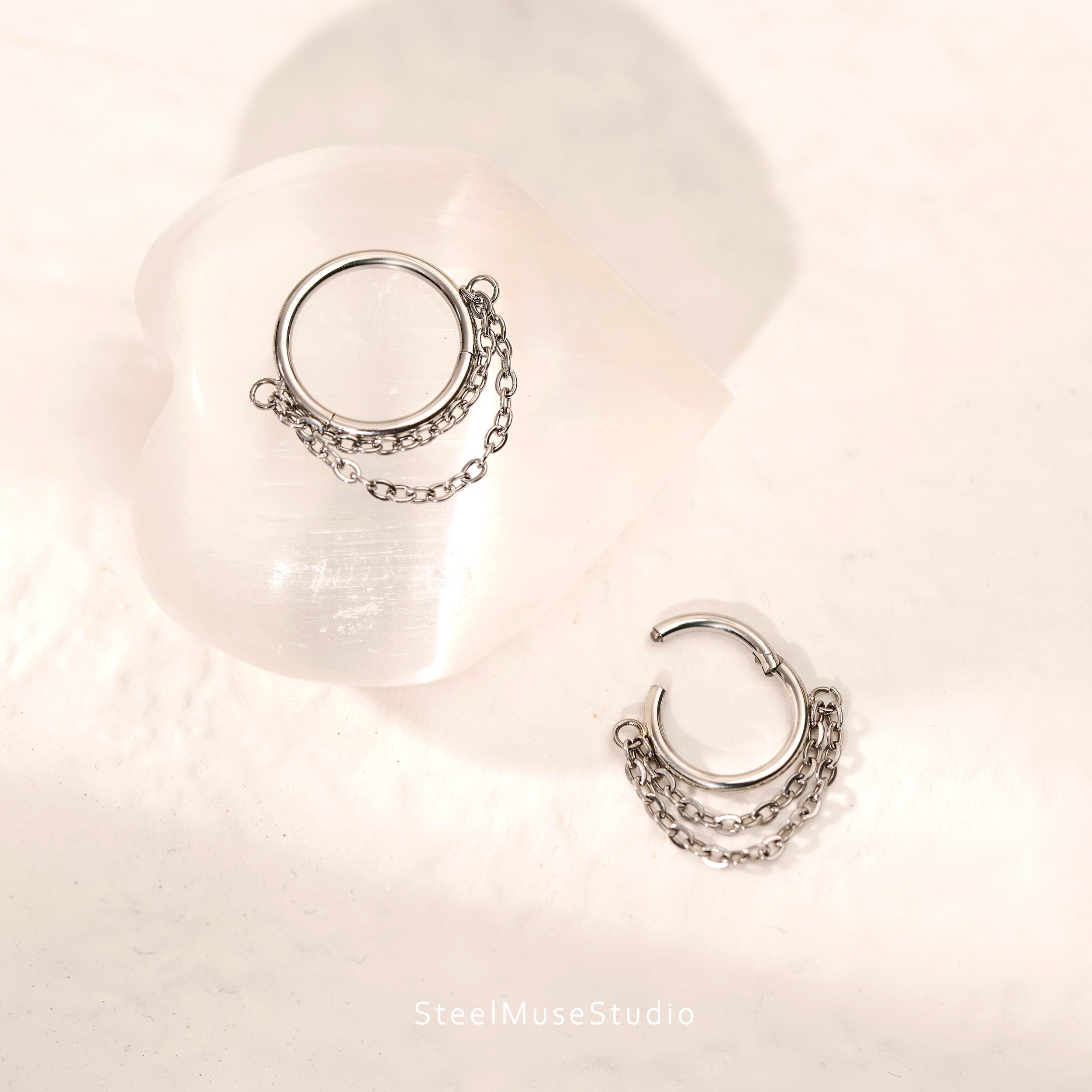 16G Titanium Single Chain Clicker Hoops • Huggie Earrings • Cartilage Hoop • Nose Ring • Hinged Segment • Helix Conch Septum Jewelry • Gift