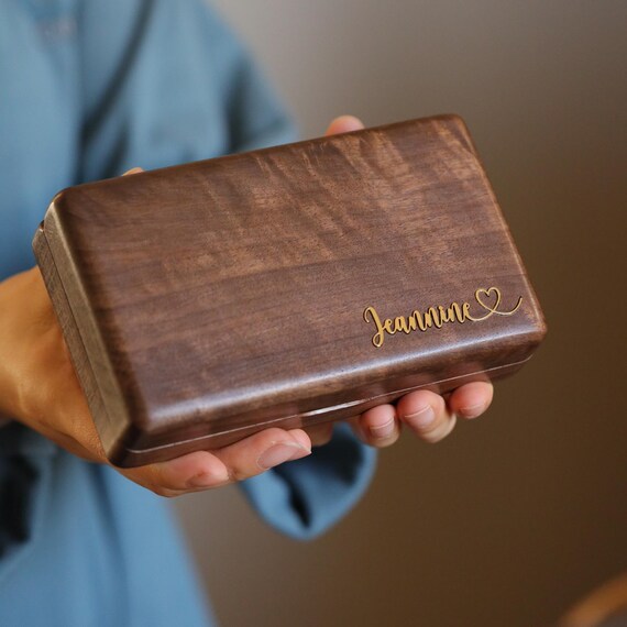 Personalized Walnut Jewelry Box with Brass Name Inlay – Custom Luxury Gift for Her, Bridesmaid, Anniversary, Birthday Keepsake