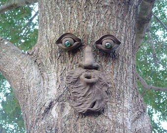 Whistlin' Pete Tree Face Concrete Garden Decor