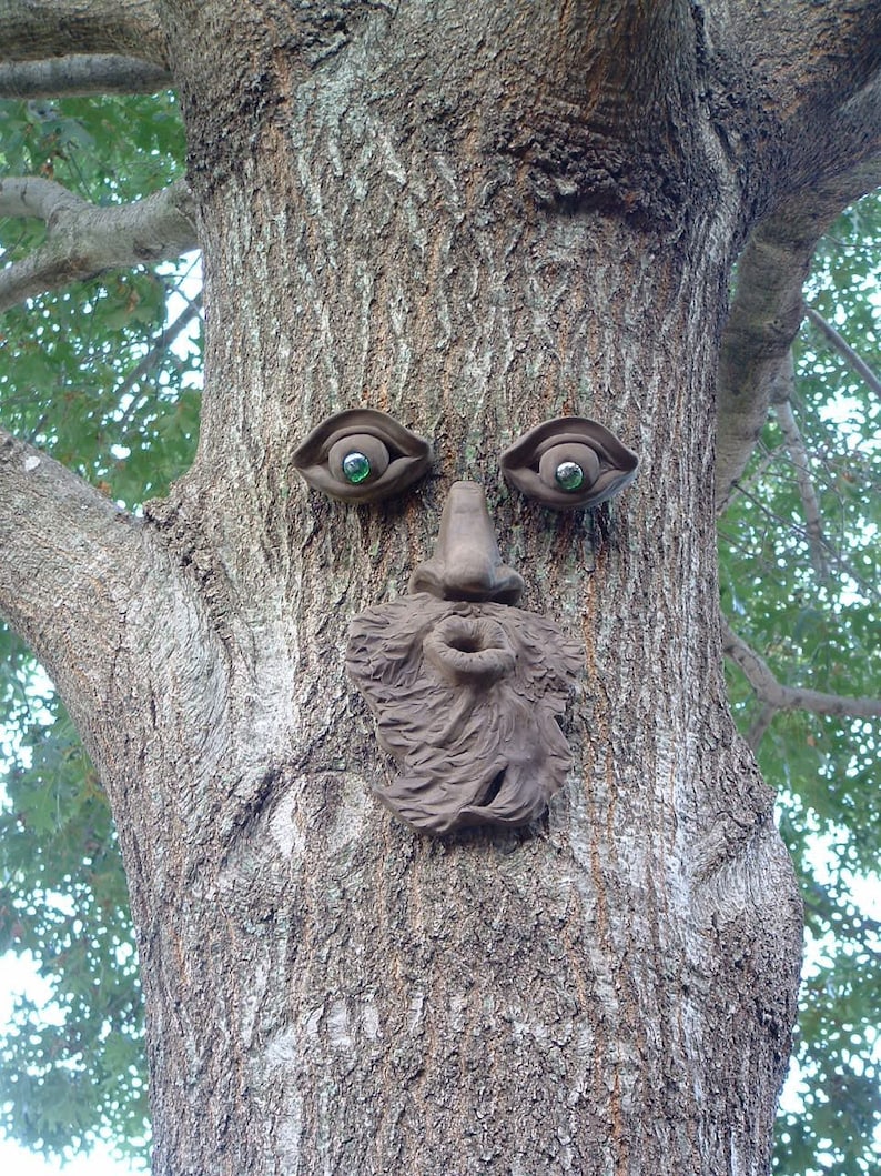 Whistlin' Pete Tree Face Concrete Garden Decor image 1