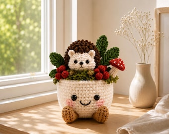 Maceta de erizo de ganchillo para decorar el escritorio. Regalo perfecto.