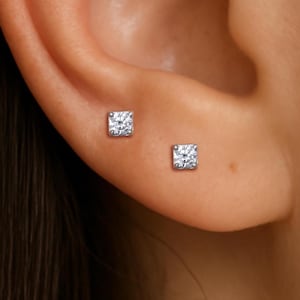 14K Solid White Gold Diamond Square Flat Back, Real Diamond Earlobe Cartilage Internally Threaded, 14K Helix Conch Tragus Labret Piercing