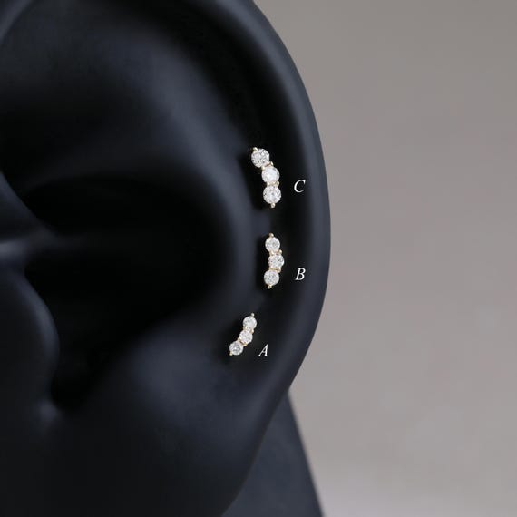 14K Solid Gold Diamond Cartilage Cluster Stud Earring, Triple Diamond Helix Tragus Flat Back Earring, Dainty Ear Climber Piercing Jewelry